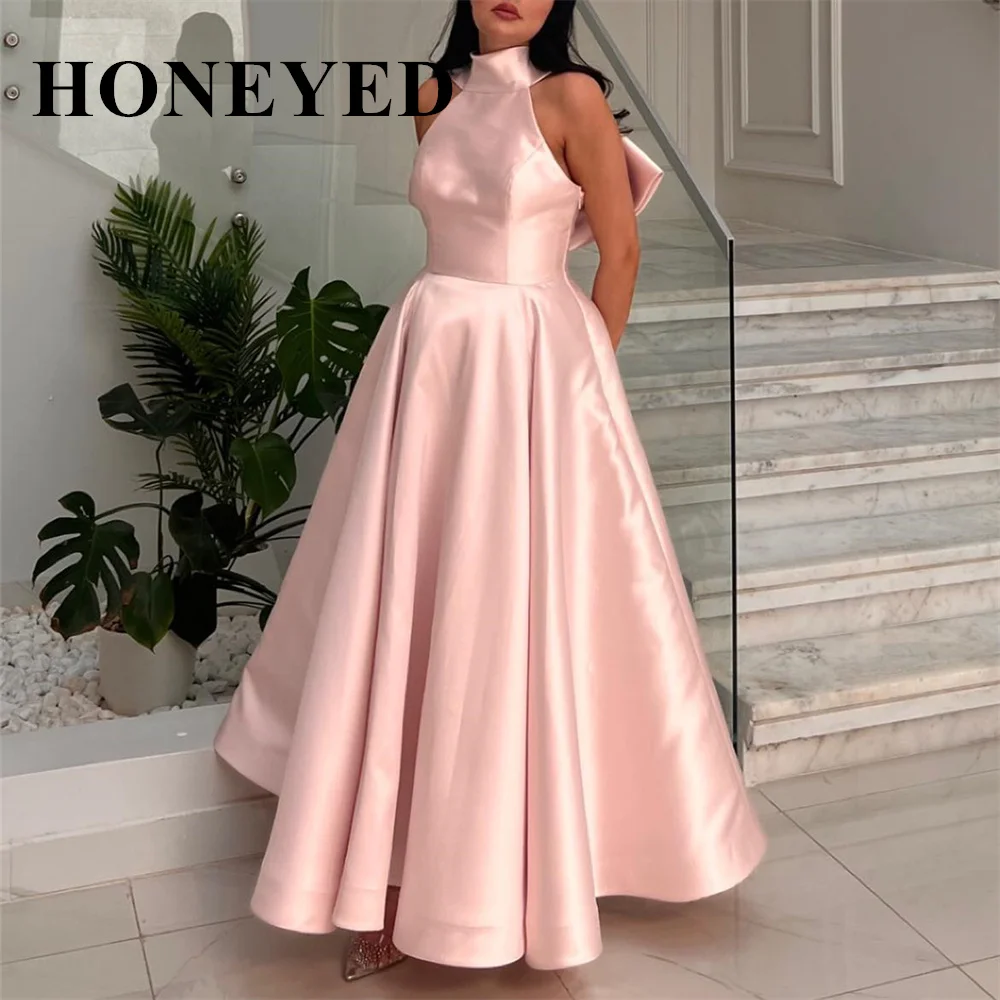 HONEYED 2024 Pink Bow Ankle-Length A-Line Evening Gown Sleevesless Formal Evening Princess O-Neck Prom Party Dresses for Women
HONEYED 2024 Pink Bow Ankle-Length A-Line Evening Gown Sleevesless Formal Evening Princess O-Neck Prom Party Dresses for Women