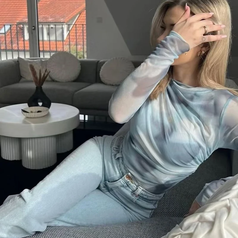 Women T-shirt Long Sleeve Ruched Mock Neck Long Sleeve Tie-dye Print Pleated Ladies Tops Streetwear See Through Tulle Tee Tops
Women T-shirt Long Sleeve Ruched Mock Neck Long Sleeve Tie-dye Print Pleated Ladies Tops Streetwear See Through Tulle Tee Tops