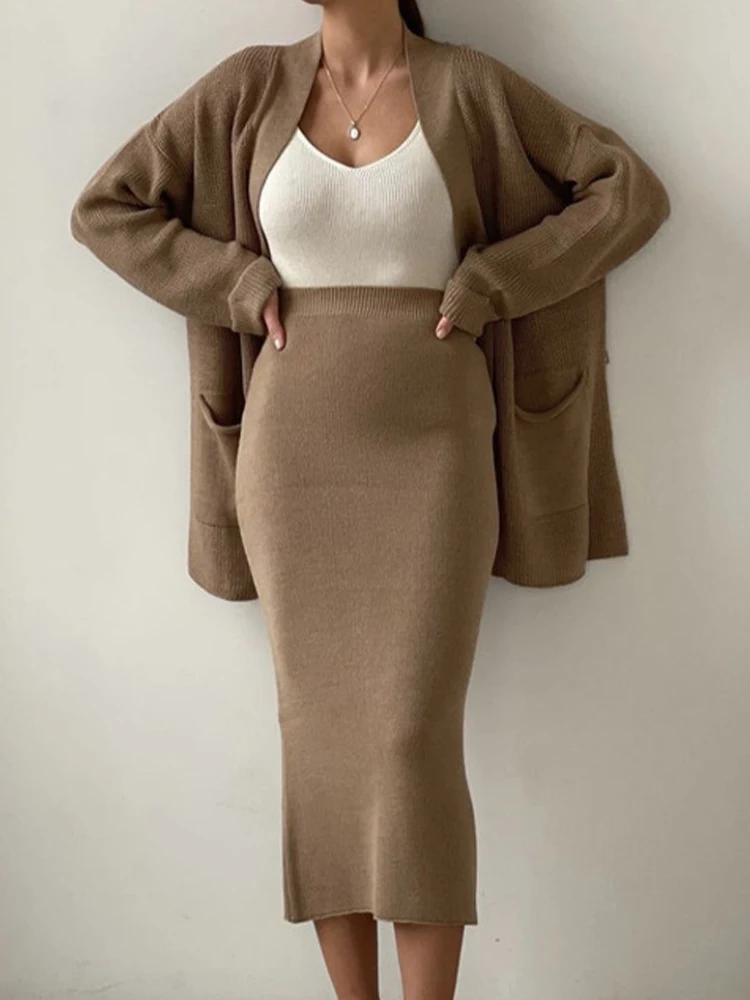 Knitted Long Skirt Set Women Elegant Slim Sweater Set Female Autumn Casual Fashion Pullover Suit Lady Solid Color Two Piece Set
Knitted Long Skirt Set Women Elegant Slim Sweater Set Female Autumn Casual Fashion Pullover Suit Lady Solid Color Two Piece Set