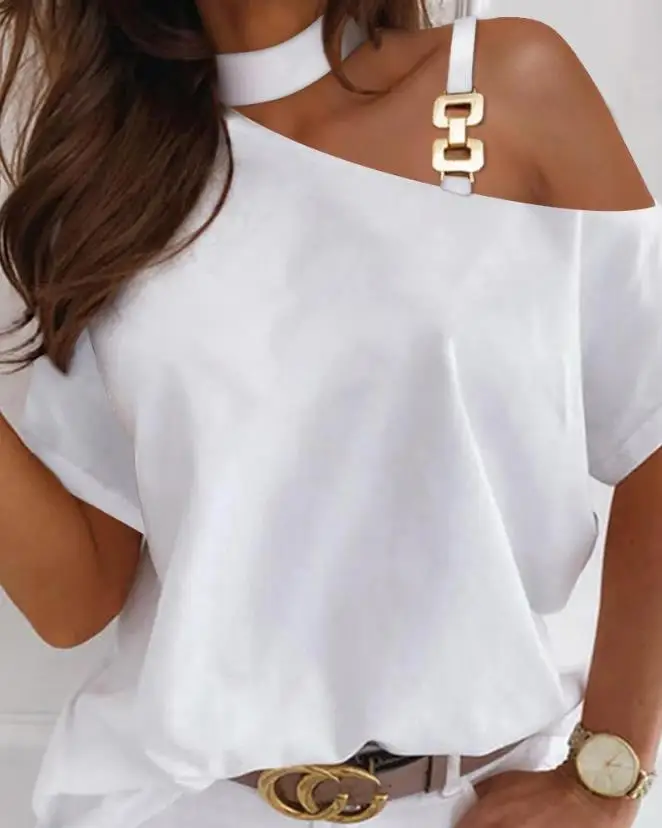 2023 Summer Hot Selling Female Clothing Metal Decorative Cold Shoulder Women's Top Fashion White Short Sleeve T-shirt Casual
2023 Summer Hot Selling Female Clothing Metal Decorative Cold Shoulder Women's Top Fashion White Short Sleeve T-shirt Casual
