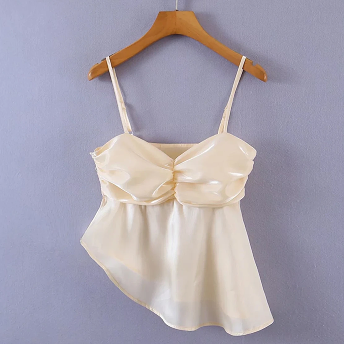 Dave&Di Shirt Irregular Sexy Short Blouse Women Summer Camisole French Style Fashion Blouse Vintage Satin TankTops
Dave&Di Shirt Irregular Sexy Short Blouse Women Summer Camisole French Style Fashion Blouse Vintage Satin TankTops