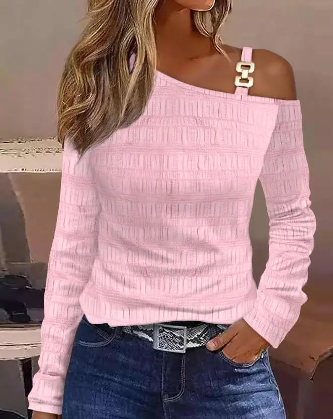 2023 Autumn Winter Fashion Casual Chain Decor Cold Shoulder Bubble Textured Top Commuting Style T Shirts Pullover Tops for Women
2023 Autumn Winter Fashion Casual Chain Decor Cold Shoulder Bubble Textured Top Commuting Style T Shirts Pullover Tops for Women