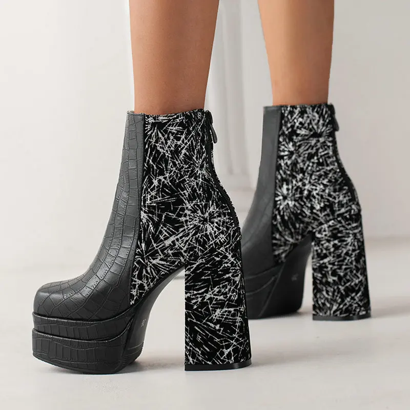Plus Size 46 Women Ankle Boots Platform Thick High Heelladies Short Boots PU Leather Square Toe Back Zipper Women's Boots Black
Plus Size 46 Women Ankle Boots Platform Thick High Heelladies Short Boots PU Leather Square Toe Back Zipper Women's Boots Black