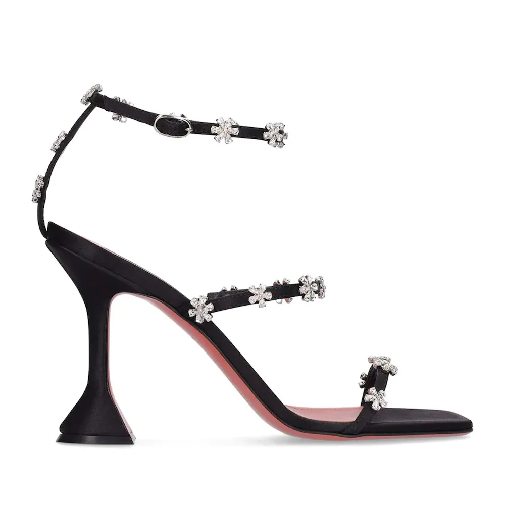 New Arrival Handmade 2024 WomensDesign Triangle Heel Sandals With Plum Button Square Head Open Toe Elegant Evening Prom Shoes
New Arrival Handmade 2024 WomensDesign Triangle Heel Sandals With Plum Button Square Head Open Toe Elegant Evening Prom Shoes