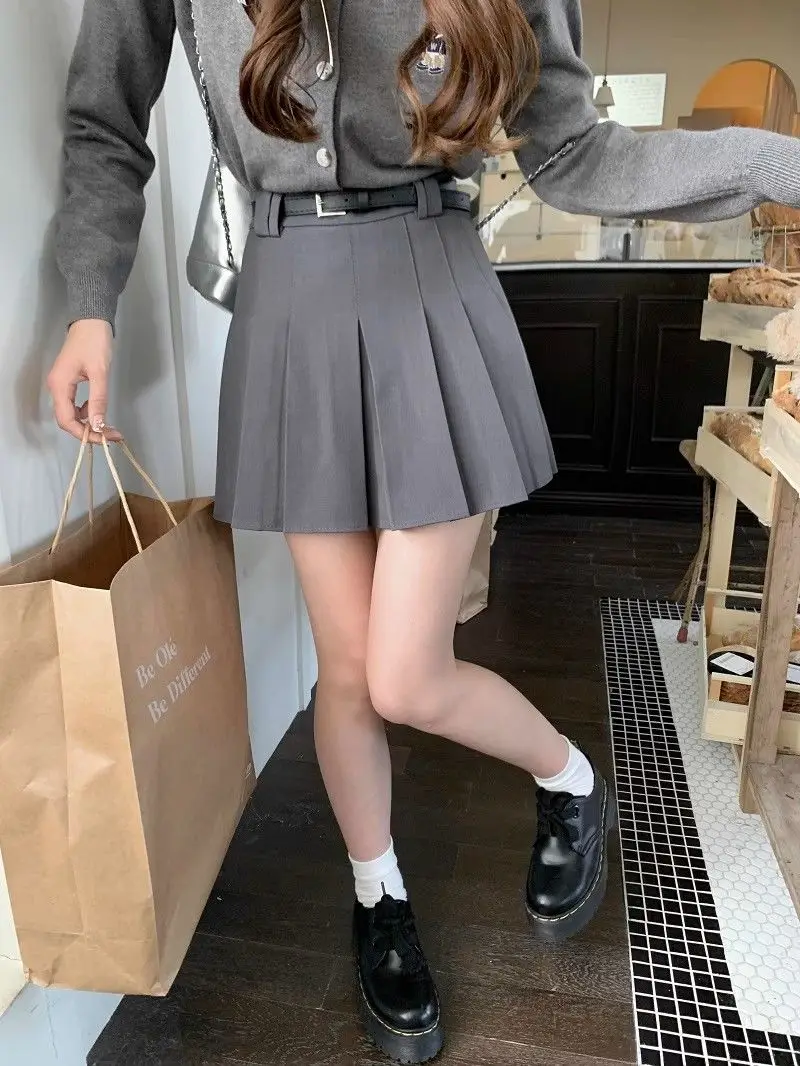 Yasuk AllSeason Casual Soft Solid Women's Pleated Skirt Short Draped Suit Elastic Waist Dress Miniskirt Slim Grace Student
Yasuk AllSeason Casual Soft Solid Women's Pleated Skirt Short Draped Suit Elastic Waist Dress Miniskirt Slim Grace Student
