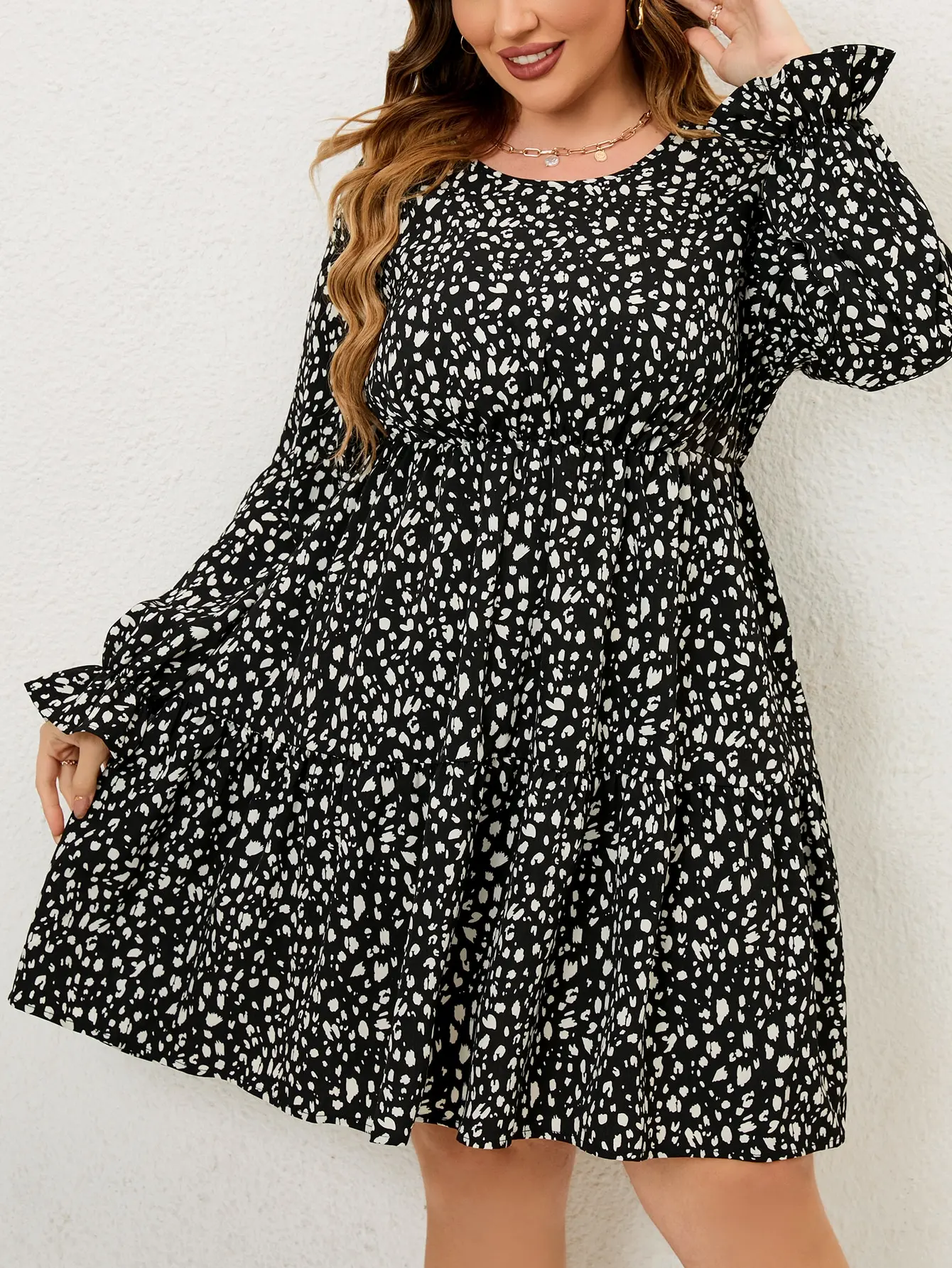 

Finjani Women's Plus Size Dresses Floral Print Flare Sleeve O-Neck Hem Dress Casual Clothing For Summer New