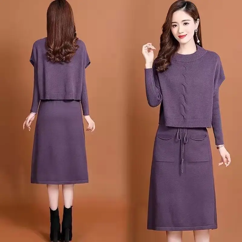 Two Piece Set Women Autumn Winter O Neck Sweater Pullover Knitted Tops and Solid Long Dresses Ladies Elegant Dress Suits Q759
Two Piece Set Women Autumn Winter O Neck Sweater Pullover Knitted Tops and Solid Long Dresses Ladies Elegant Dress Suits Q759