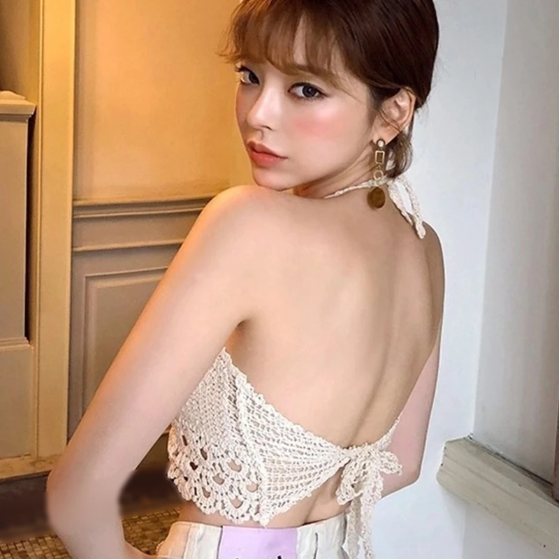 Women Beach Hollow Out Scalloped Hem Bra Crop Top Summer Crochet Halter V-Neck Sexy Backless Padded Camis Bustier
Women Beach Hollow Out Scalloped Hem Bra Crop Top Summer Crochet Halter V-Neck Sexy Backless Padded Camis Bustier