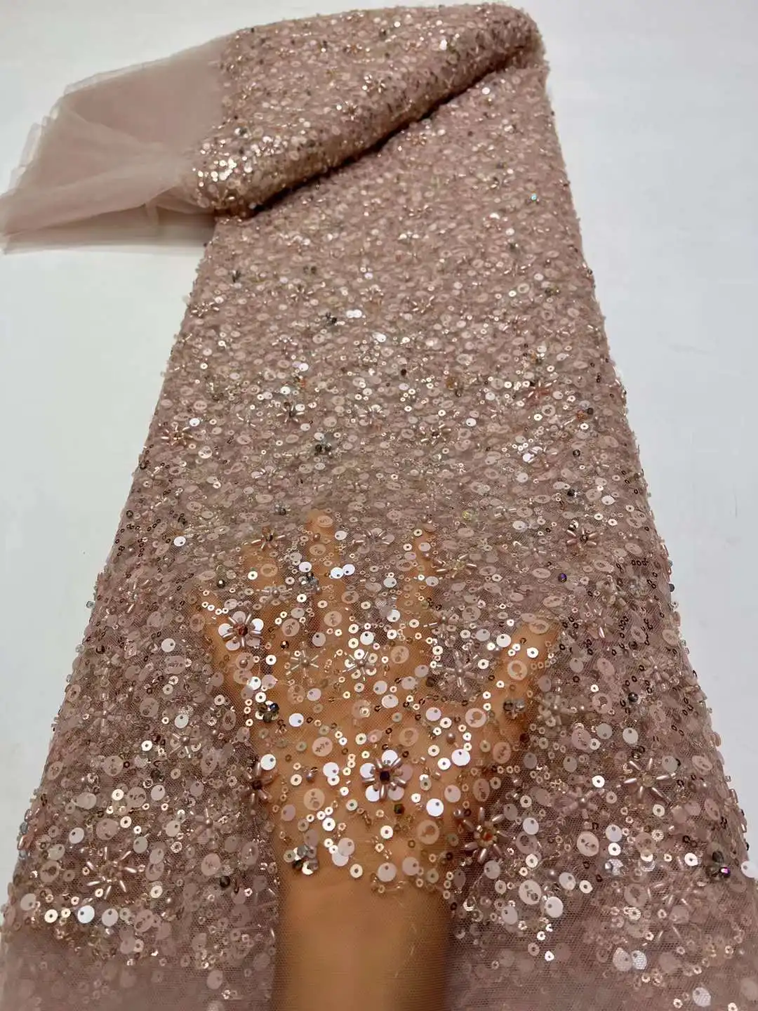 

Luxurious African Groom Sequins Lace Fabric High Quality 2024 French Embroidery Heavy Beads For Nigerian Wedding Dress 5 Yards