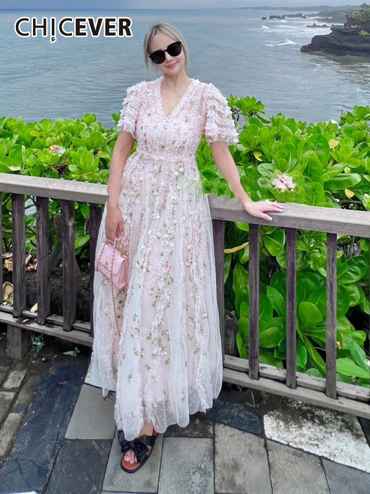 CHICEVER Embroidery Ruched Dresses For Women V Neck Short Sleeve High Waist Hit Color Tunic A Line Maxi Dress Female Summer New
CHICEVER Embroidery Ruched Dresses For Women V Neck Short Sleeve High Waist Hit Color Tunic A Line Maxi Dress Female Summer New