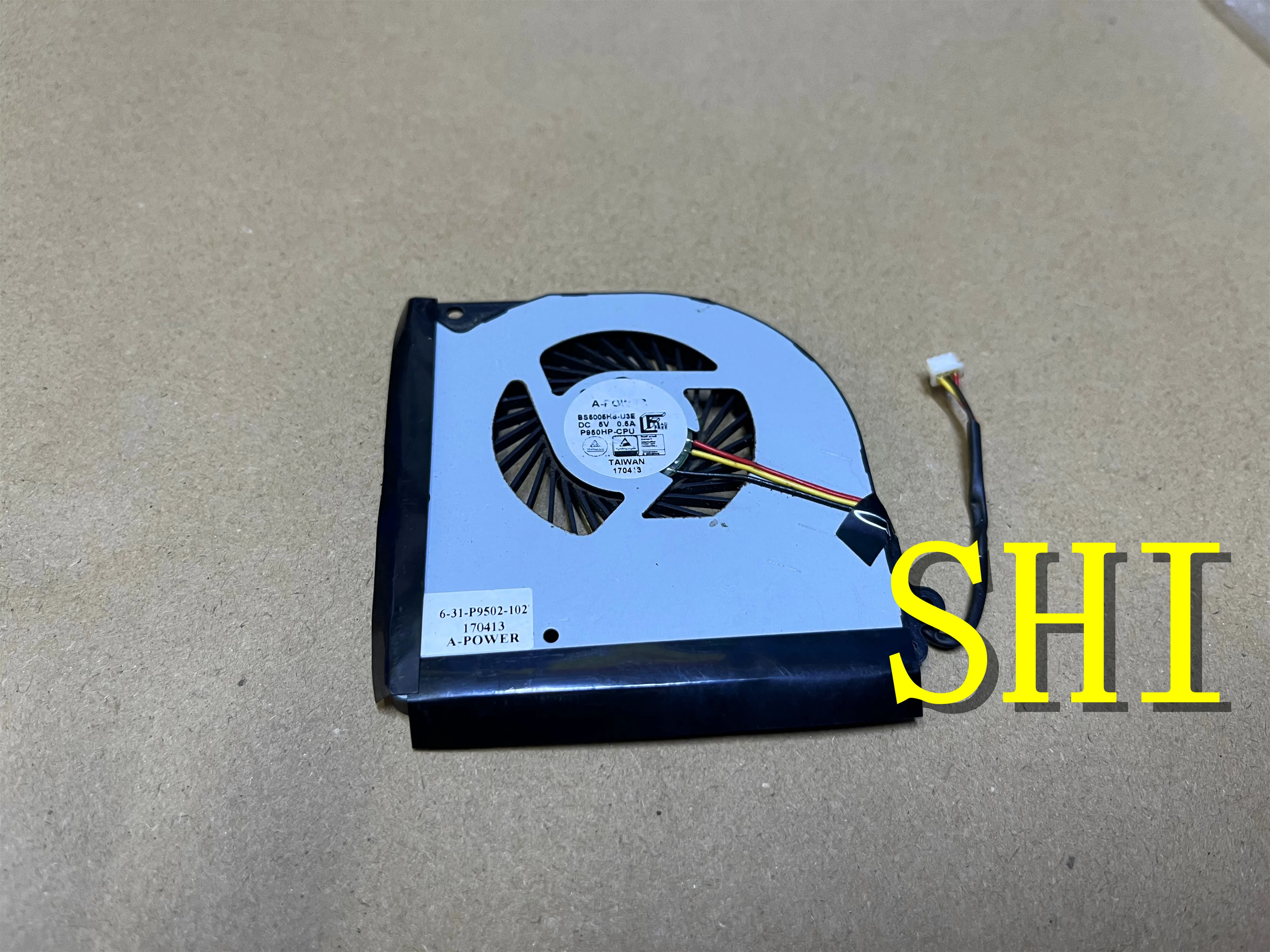 6-31-P9502-102 оригинальный, используется для ЦП Clevo P950, строительный вентилятор 6-31-P9502-102, 3 провода, бесплатная доставка
6-31-P9502-102 оригинальный, используется для ЦП Clevo P950, строительный вентилятор 6-31-P9502-102, 3 провода, бесплатная доставка