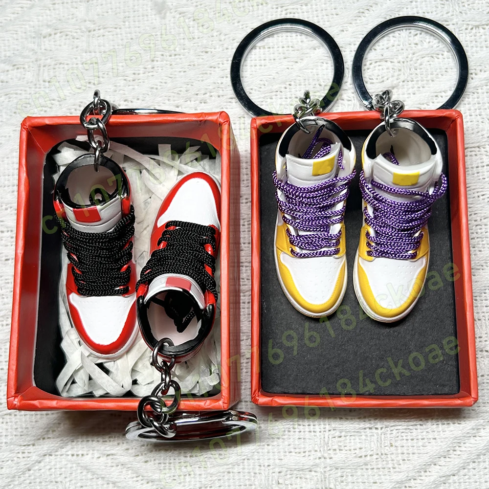 

Aesthetic 3D Mini Basketball AJ Sneaker Keychain Keyring Creative Boy Toy Gift Fashion Jewelry Bag Car Key Pendant Fans Souvenir