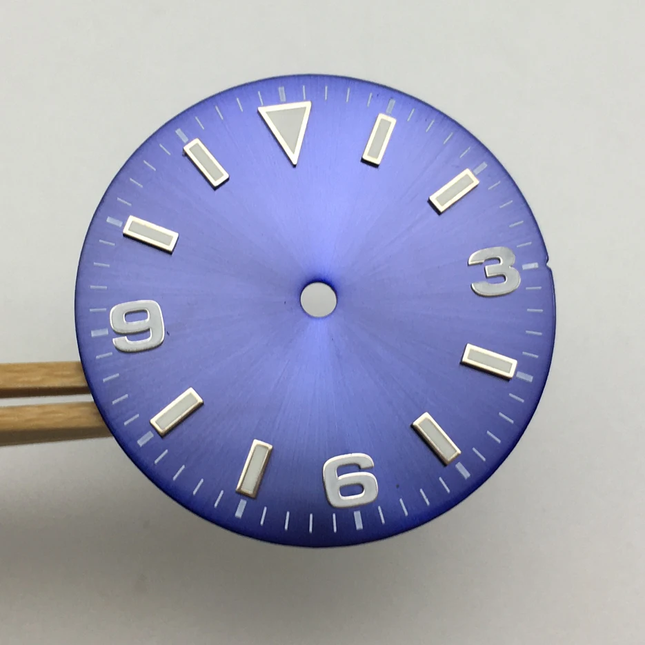 No logo 28.5mm watch dial replacement, modified dial, luminous face, for NH35A movement BC5 Men Watch Accessories
No logo 28.5mm watch dial replacement, modified dial, luminous face, for NH35A movement BC5 Men Watch Accessories