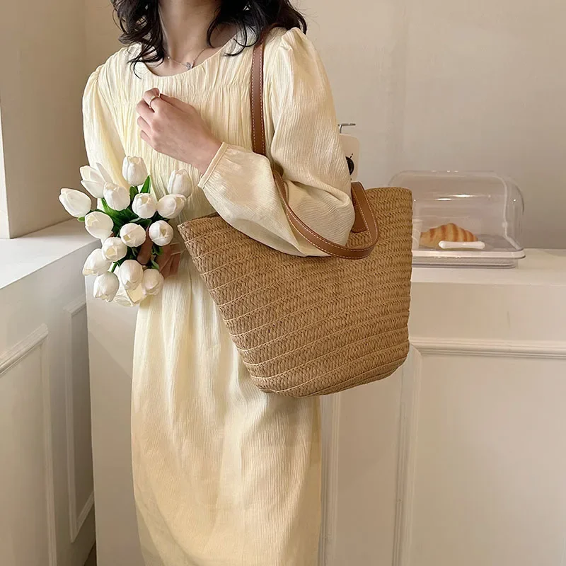 Knitted Straw Luxury Shoulder Bag - Large Woven Beach Shopper Basket 20 Sbc5c6bb03b454566b718f9f618ed8dceE
