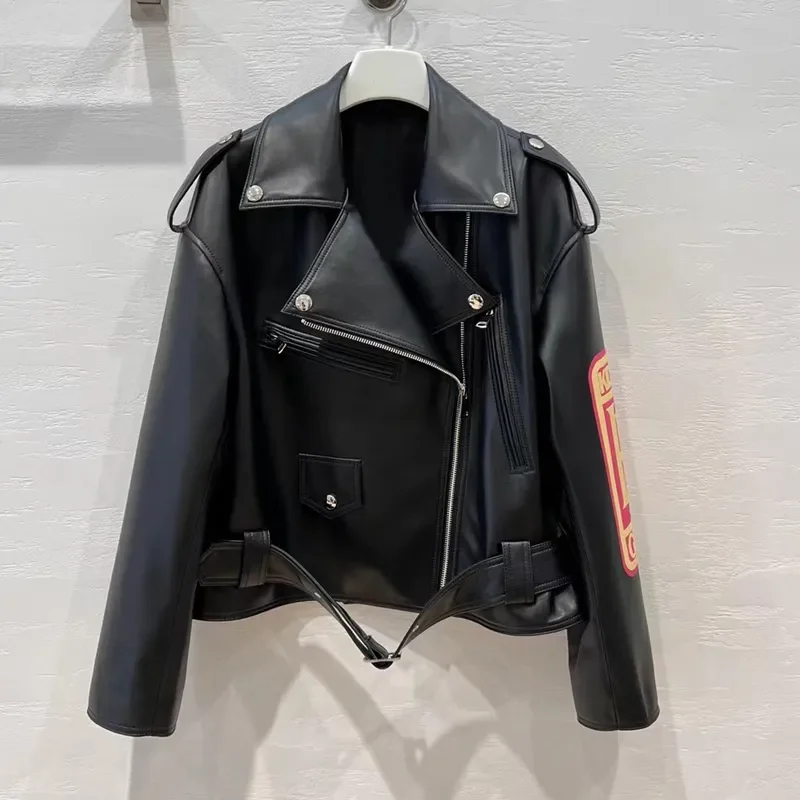 Women Coat Spring Autumn 2023 New Arrival Genuine Leather Jacket Locomotive Model Style Letter Pattern Drop-Shoulder Sleeve
Women Coat Spring Autumn 2023 New Arrival Genuine Leather Jacket Locomotive Model Style Letter Pattern Drop-Shoulder Sleeve