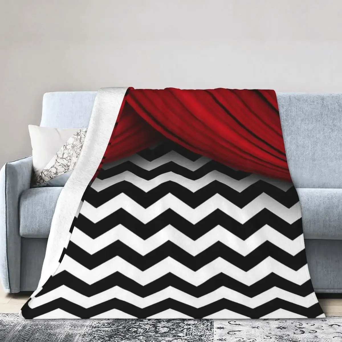 Flannel Throw Blanket Twin Peaks Red Curtains Blankets Soft Bedspread Warm Plush Blanket for Bed Living room Picnic Travel Home
Flannel Throw Blanket Twin Peaks Red Curtains Blankets Soft Bedspread Warm Plush Blanket for Bed Living room Picnic Travel Home