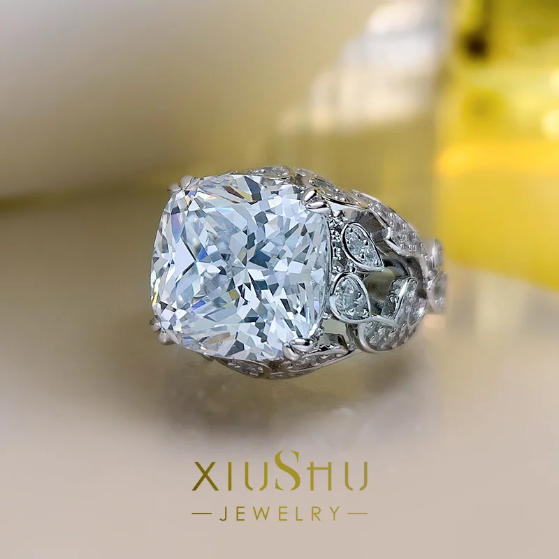 10 Carat Gaulto Luxury Imitation Large Diamond Ring Seiko High Carbon 925 Sterling Silver Gilded Index Finger Exaggerate
10 Carat Gaulto Luxury Imitation Large Diamond Ring Seiko High Carbon 925 Sterling Silver Gilded Index Finger Exaggerate