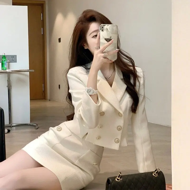 Women's New Suit Jacket Skirt Two-piece Set Slim Fit Conjunto Femenino Roupa Elegante Tweed Set White Suit Women Blazer Set
Women's New Suit Jacket Skirt Two-piece Set Slim Fit Conjunto Femenino Roupa Elegante Tweed Set White Suit Women Blazer Set