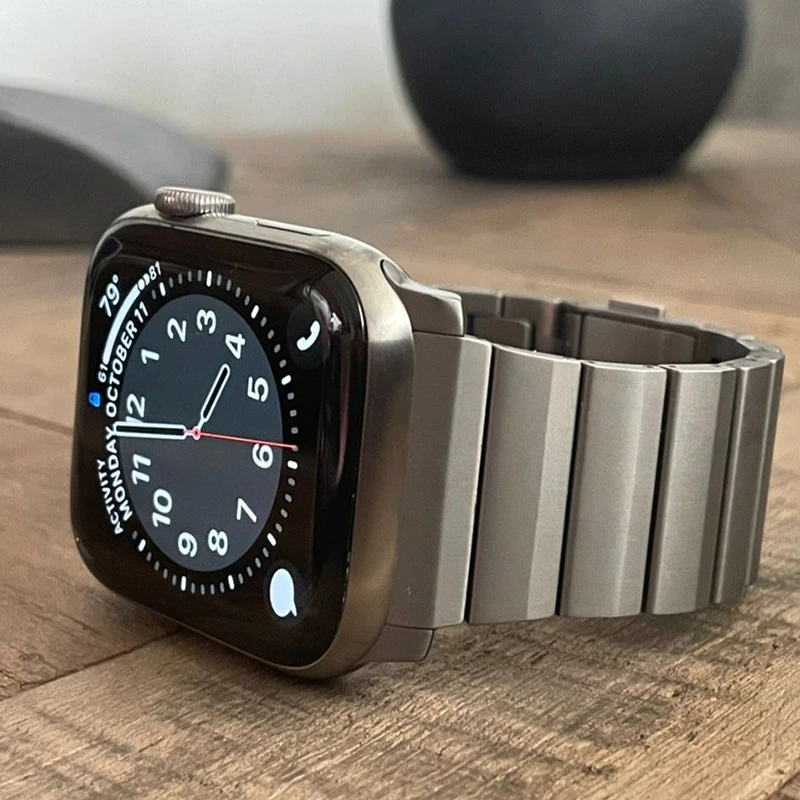 Ремешок титановый для Apple Watch Ultra, люксовый металлический браслет для наручных часов iWatch Series 8 7 6, 49 мм 38 40 41 42 44 45 мм
Ремешок титановый для Apple Watch Ultra, люксовый металлический браслет для наручных часов iWatch Series 8 7 6, 49 мм 38 40 41 42 44 45 мм