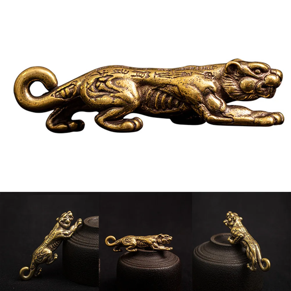1PCS Brass Sculpture Ornaments Brass Animal Small Statue Creative Design Vintage Copper Desktop Decoration Gift For Friends
1PCS Brass Sculpture Ornaments Brass Animal Small Statue Creative Design Vintage Copper Desktop Decoration Gift For Friends