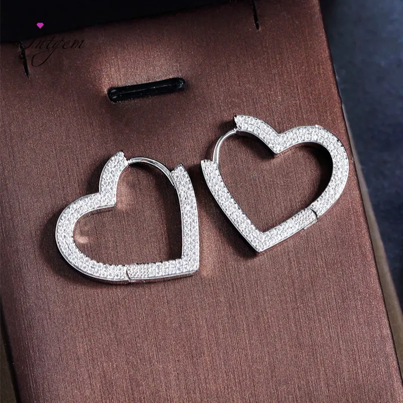 Модные циркониевые серьги в форме сердца для женщин, геометрический дизайн, позолоченные серьги-кольца, искусственная бижутерия, подарок на день рождения
Модные циркониевые серьги в форме сердца для женщин, геометрический дизайн, позолоченные серьги-кольца, искусственная бижутерия, подарок на день рождения
