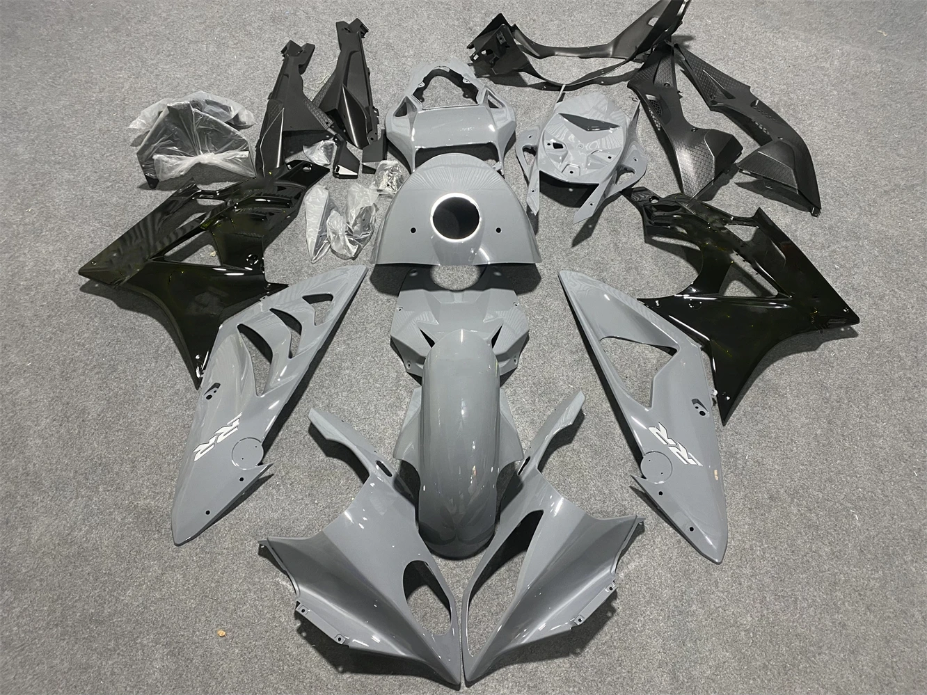 Комплект обтекателей для мотоцикла, подходит для S1000rr 2009 2010 2011 2012 2013 2014, комплект кузова цементной золы
Комплект обтекателей для мотоцикла, подходит для S1000rr 2009 2010 2011 2012 2013 2014, комплект кузова цементной золы