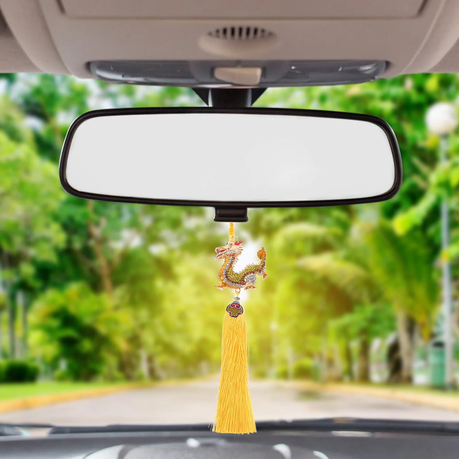 Rearview Mirror Year of The Dragon Pendant Decorateationsations Zinc Alloy Car Hanging Accessories
Rearview Mirror Year of The Dragon Pendant Decorateationsations Zinc Alloy Car Hanging Accessories