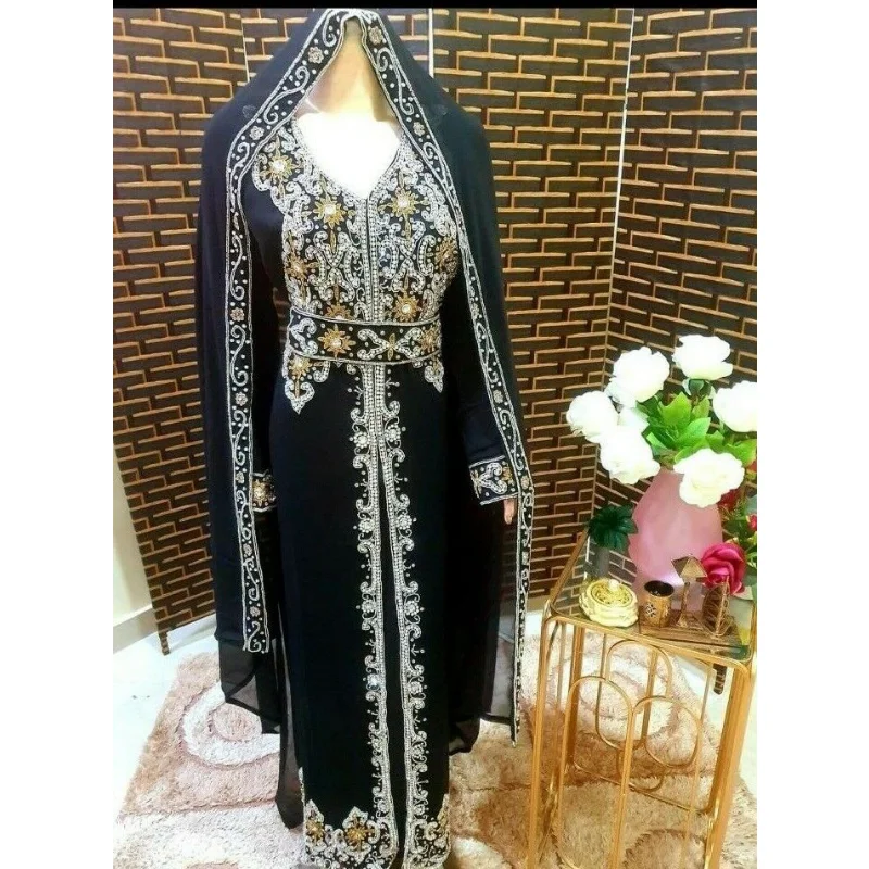 Black New Royal Burgundy Modern Elegant Dubai Moroccan Long Shirt Arab Party Clothing
Black New Royal Burgundy Modern Elegant Dubai Moroccan Long Shirt Arab Party Clothing