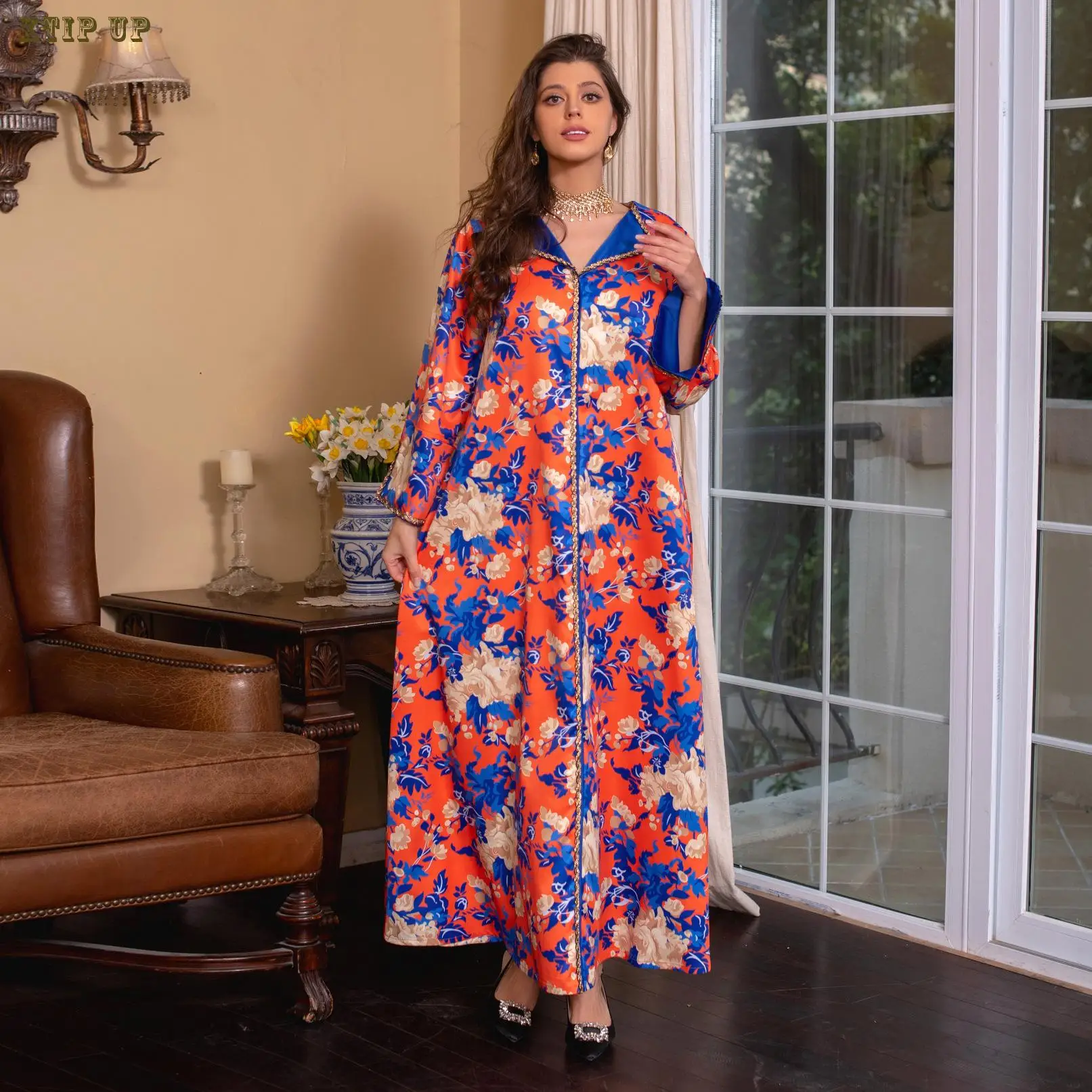 New Fashion Month Of Ramadan Dubai Women's Dress Muslim Satin Soft Middle East Arab Robe Inlaid With Diamond Light Luxury Dress
New Fashion Month Of Ramadan Dubai Women's Dress Muslim Satin Soft Middle East Arab Robe Inlaid With Diamond Light Luxury Dress