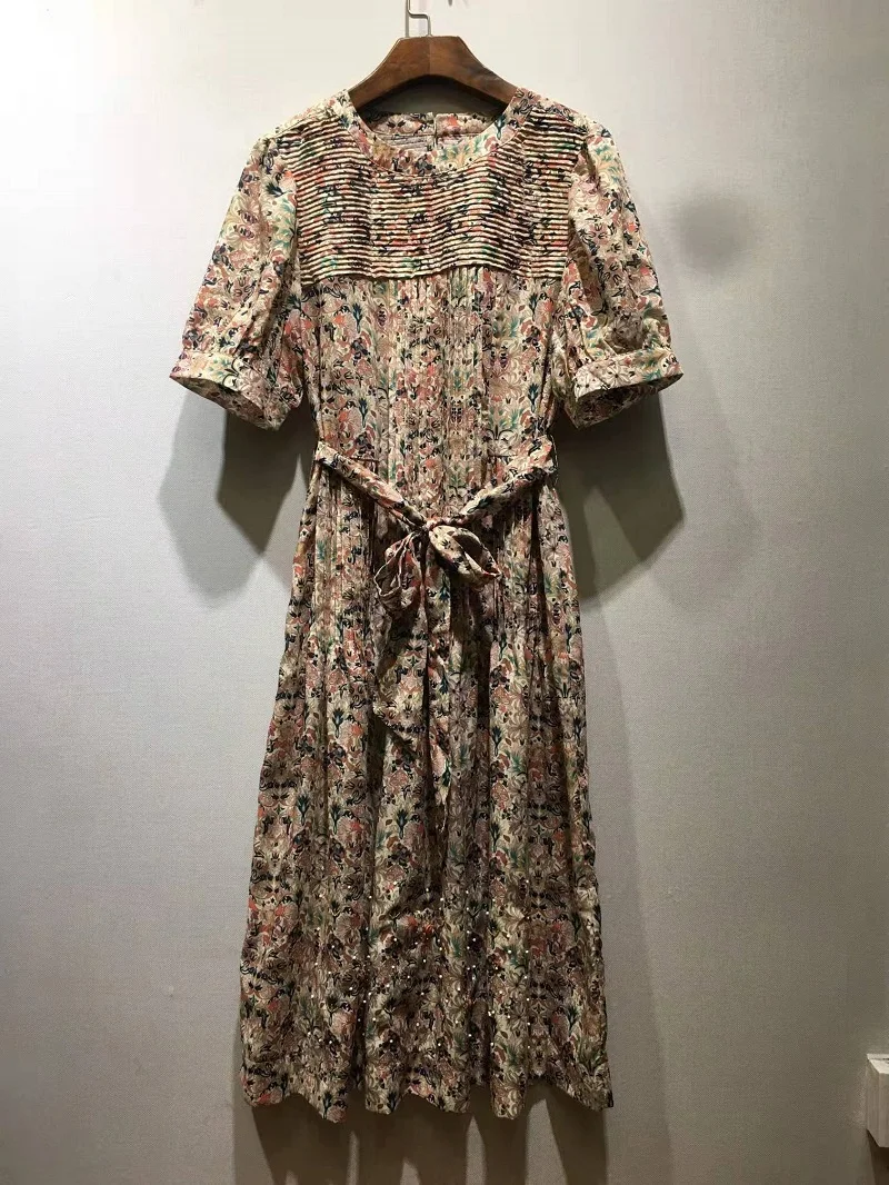 Newest Fashion Summer Dress 2022 High Quality Ladies O-Neck Vintage Floral Prints Belt Deco Short Sleeve Mid-Calf Length Dress
Newest Fashion Summer Dress 2022 High Quality Ladies O-Neck Vintage Floral Prints Belt Deco Short Sleeve Mid-Calf Length Dress