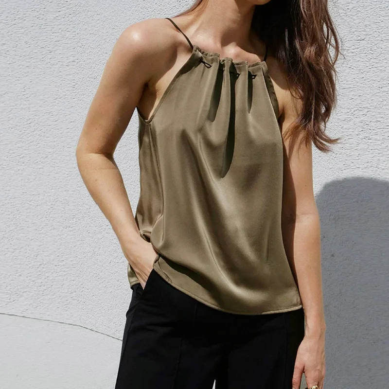 Sleeveless Halterneck Temperament Pleated Top Women's Camisole Loose Satin Sexy Halter Top Women Retro Green Strapless Camisole
Sleeveless Halterneck Temperament Pleated Top Women's Camisole Loose Satin Sexy Halter Top Women Retro Green Strapless Camisole