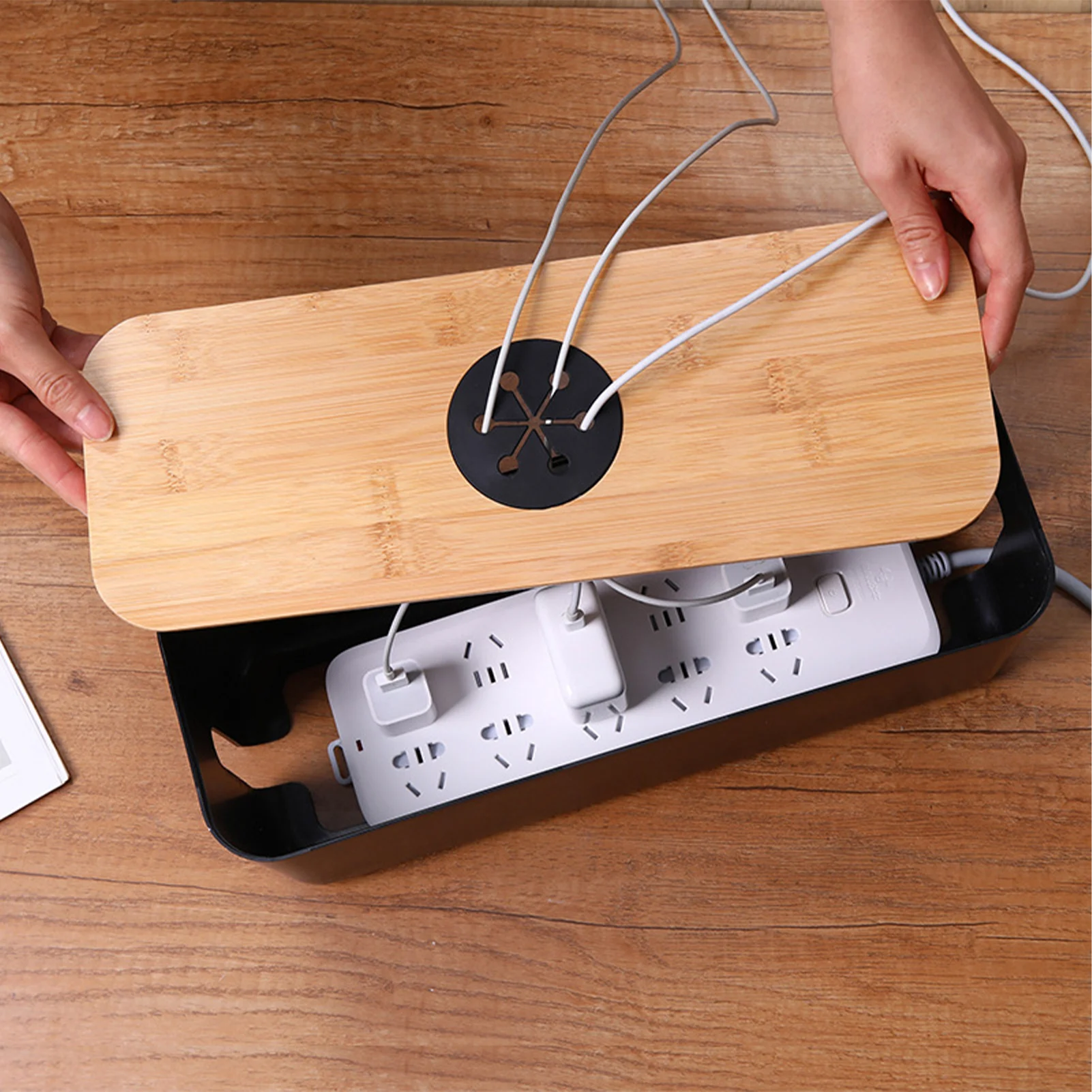 1PC Wooden Cable Storage Box Power Strip Wire Case Desktop Data Cable Network Line Storage Device Cable Plug Management Device
1PC Wooden Cable Storage Box Power Strip Wire Case Desktop Data Cable Network Line Storage Device Cable Plug Management Device