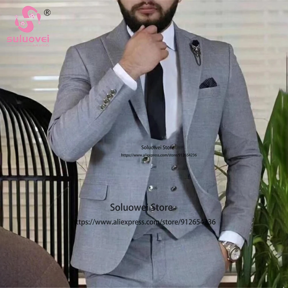Classic Big Size Wedding Suits For Men Custom Made 3 Piece Jacket Vest Pants Set Formal Groom Peaked Lapel Tuxedos Costume Homme
Classic Big Size Wedding Suits For Men Custom Made 3 Piece Jacket Vest Pants Set Formal Groom Peaked Lapel Tuxedos Costume Homme