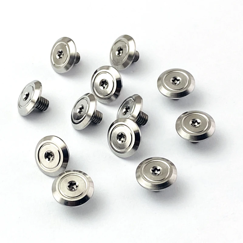 4pieces Titanium Alloy T8 Torx Flat Head Screw Handle Spindle Screw Folding Knife Accessories DIY M3.5 Knife Accessories Screws
4pieces Titanium Alloy T8 Torx Flat Head Screw Handle Spindle Screw Folding Knife Accessories DIY M3.5 Knife Accessories Screws