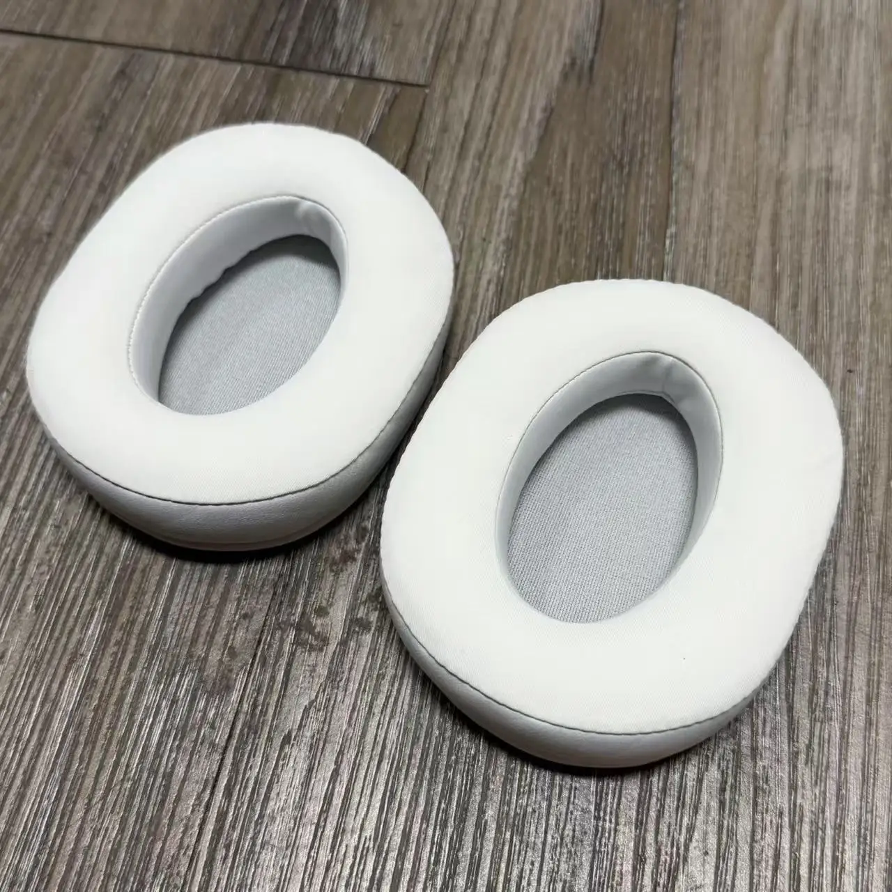 Original Ear Pads For Razer Kraken Kitty V2 BT,V2 USB 7.1,Kraken BT headphones replacement earmuffs Ear pillows headband cushion Original Ear Pads For Razer Kraken Kitty V2 BT,V2 USB 7.1,Kraken BT headphones replacement earmuffs Ear pillows headband cushion