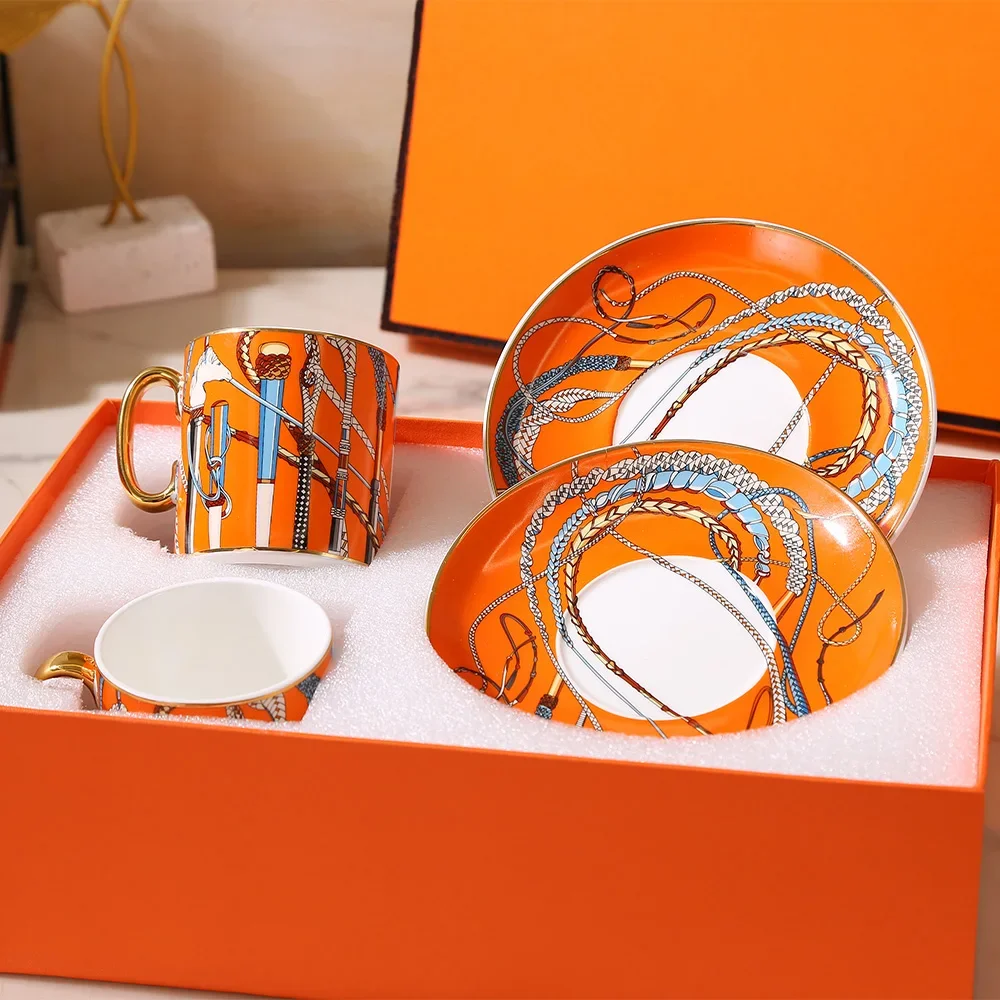 Set of 2 Classic Premium Bone China Coffee Cups, Plates, Plates, Afternoon Tea Cups, Drinking Sets, Drinking Sets, Gift Box
Set of 2 Classic Premium Bone China Coffee Cups, Plates, Plates, Afternoon Tea Cups, Drinking Sets, Drinking Sets, Gift Box