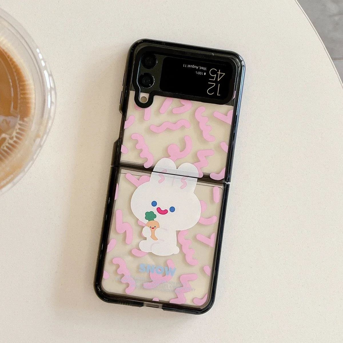 Acrylic Black Border Rabbit Colorful Phone Case for Samsung Galaxy Z Flip 5 4 3 Back Cover for ZFlip4 ZFlip5 Hard Case Shell
Acrylic Black Border Rabbit Colorful Phone Case for Samsung Galaxy Z Flip 5 4 3 Back Cover for ZFlip4 ZFlip5 Hard Case Shell