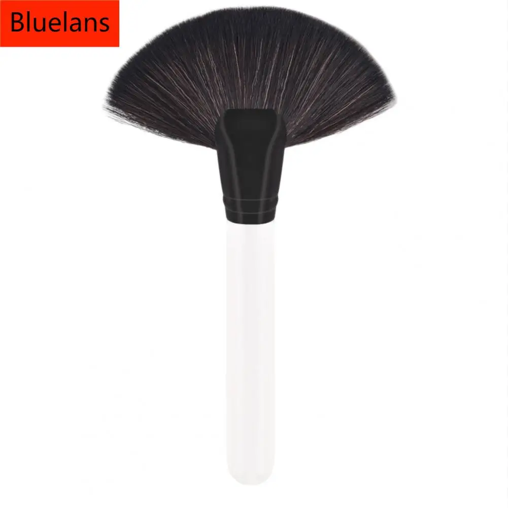 Makeup Brush Wooded Handle Ergonomic Nylon Bristles Grip Comfortable Applying Powder Single Large Soft Dense Face Loose Powder B
Makeup Brush Wooded Handle Ergonomic Nylon Bristles Grip Comfortable Applying Powder Single Large Soft Dense Face Loose Powder B