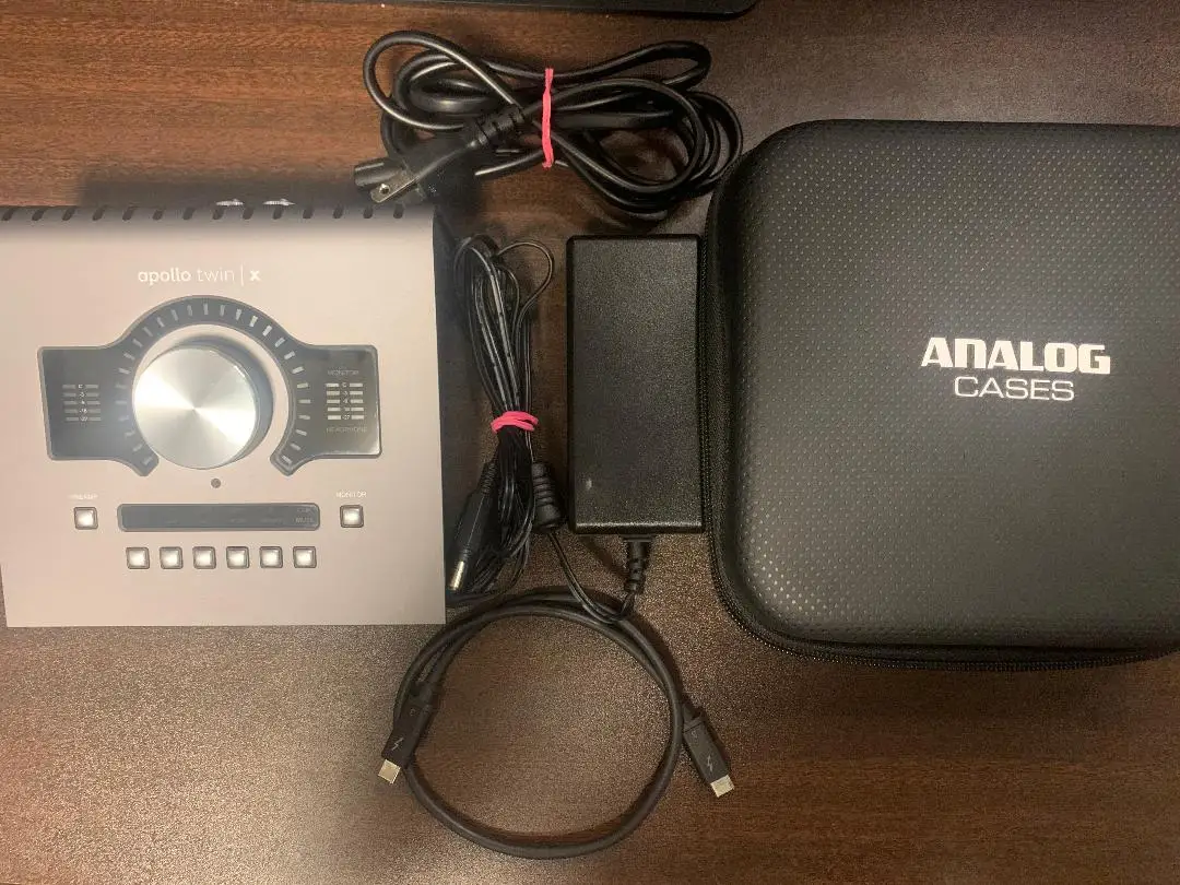 Summer discount of 50%Universal Audio Apollo Twin X Duo Heritage Edition Thunderbolt 3 Audio
Summer discount of 50%Universal Audio Apollo Twin X Duo Heritage Edition Thunderbolt 3 Audio