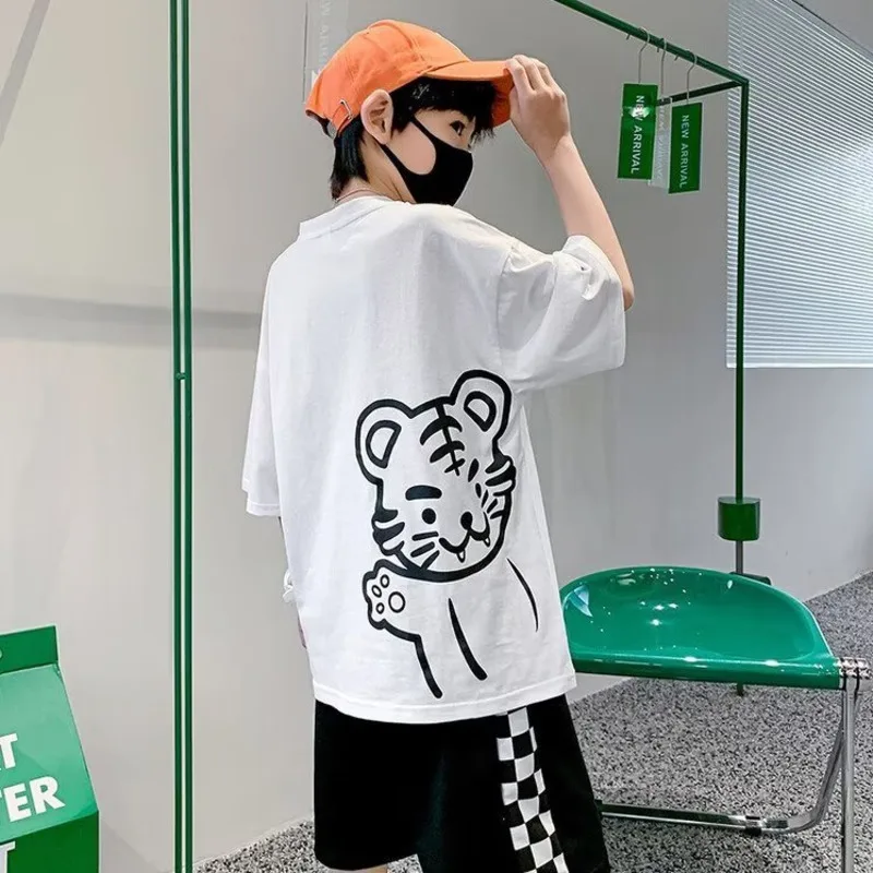 Children's Short Sleeve T-shirt Summer New Children's Top Medium Big Children's Cotton Summer Style Boy Summer Fashion T
Children's Short Sleeve T-shirt Summer New Children's Top Medium Big Children's Cotton Summer Style Boy Summer Fashion T