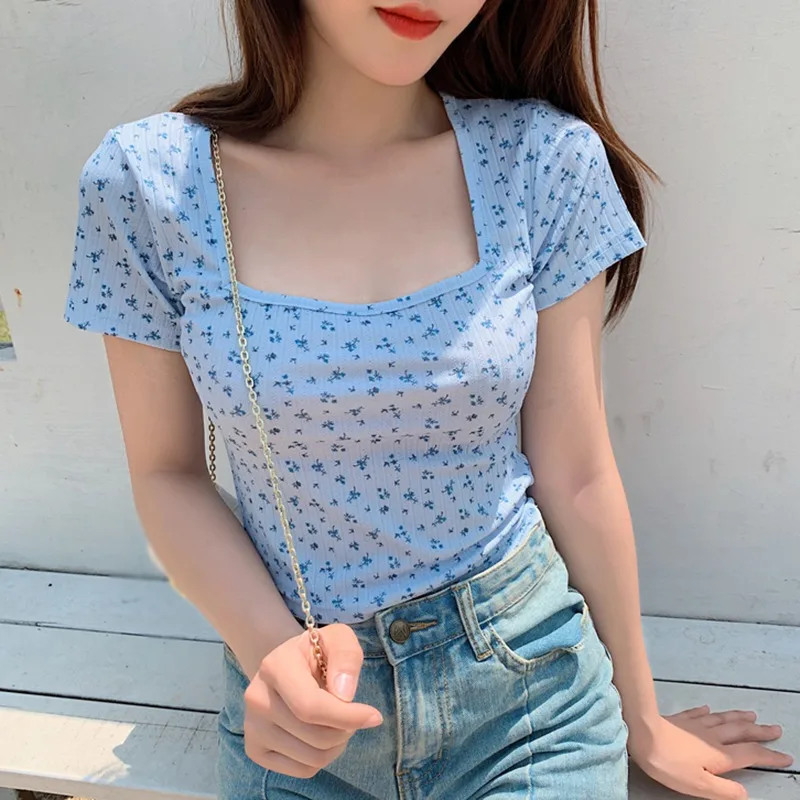 Floral Print T Shirt For Women Slim Fit Square Neck Top Short Sleeve Casual Tee Workout Yoga Top Base Shirt
Floral Print T Shirt For Women Slim Fit Square Neck Top Short Sleeve Casual Tee Workout Yoga Top Base Shirt