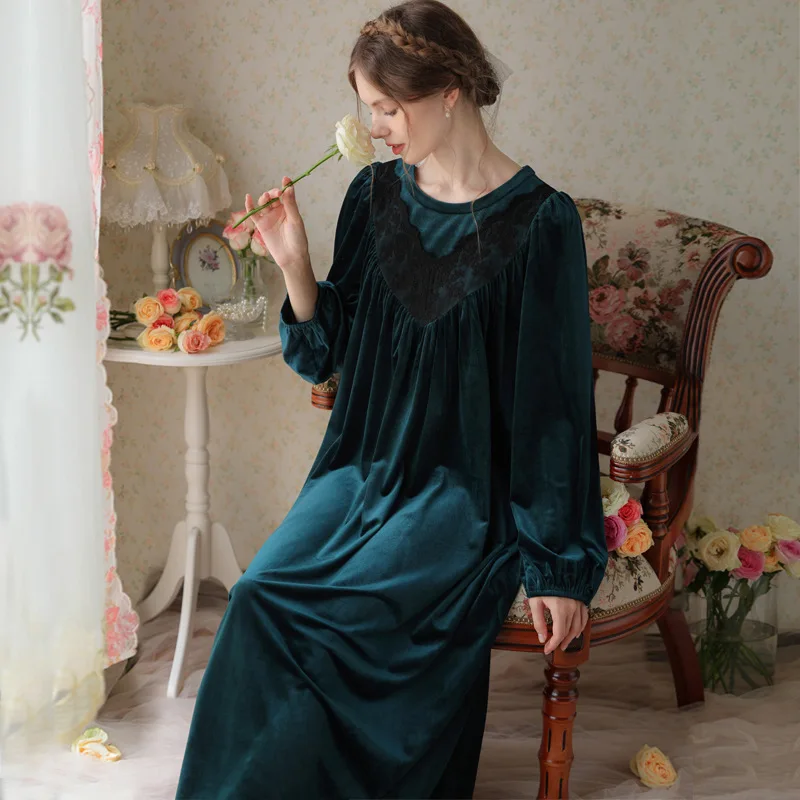 2023 New Arrival French-inspired Long Velvet Sleep Dress for Autumn Winter,Thick and Loose-fitting, Cozy Home Clothing.
2023 New Arrival French-inspired Long Velvet Sleep Dress for Autumn Winter,Thick and Loose-fitting, Cozy Home Clothing.