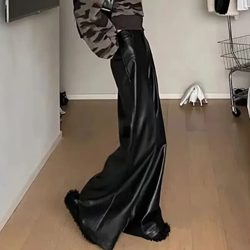 2023 New PU Leather Pants Women's Autumn and Winter High Waist Slim Black Spliced Casual Wide Leg Pants
2023 New PU Leather Pants Women's Autumn and Winter High Waist Slim Black Spliced Casual Wide Leg Pants