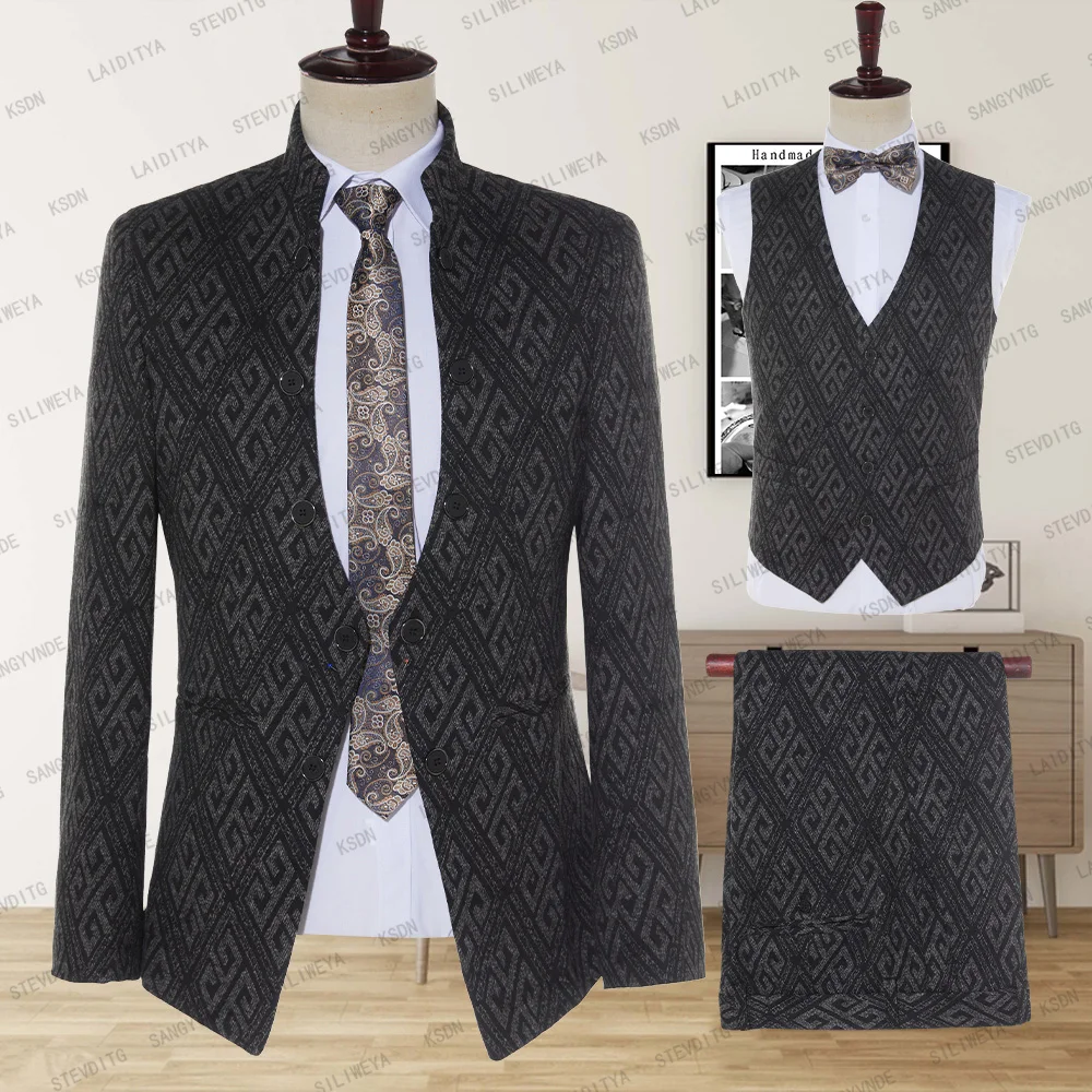 2023 Dark Grey Luxury Fashion Plaid Latest Coat Pant Masculino Slim Fit Plaid Tuxedo Party Suits Wedding Suits For Men 3 Pieces
2023 Dark Grey Luxury Fashion Plaid Latest Coat Pant Masculino Slim Fit Plaid Tuxedo Party Suits Wedding Suits For Men 3 Pieces