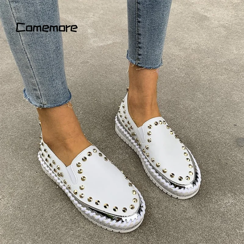 Comemore Women's Spring 2023 New Loafers Platform Flat Rivet Fashion Women's Shoe Large Size Casual Leather Shoes Free Shipping
Comemore Women's Spring 2023 New Loafers Platform Flat Rivet Fashion Women's Shoe Large Size Casual Leather Shoes Free Shipping