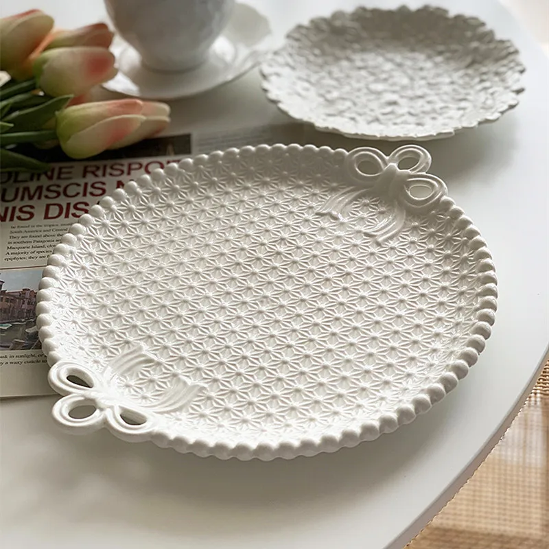 1pc 8“ Bow Beaded Embossed Ceramic Breakfast Plate Vintage Home Dining Plates Round Dessert Plate
1pc 8“ Bow Beaded Embossed Ceramic Breakfast Plate Vintage Home Dining Plates Round Dessert Plate