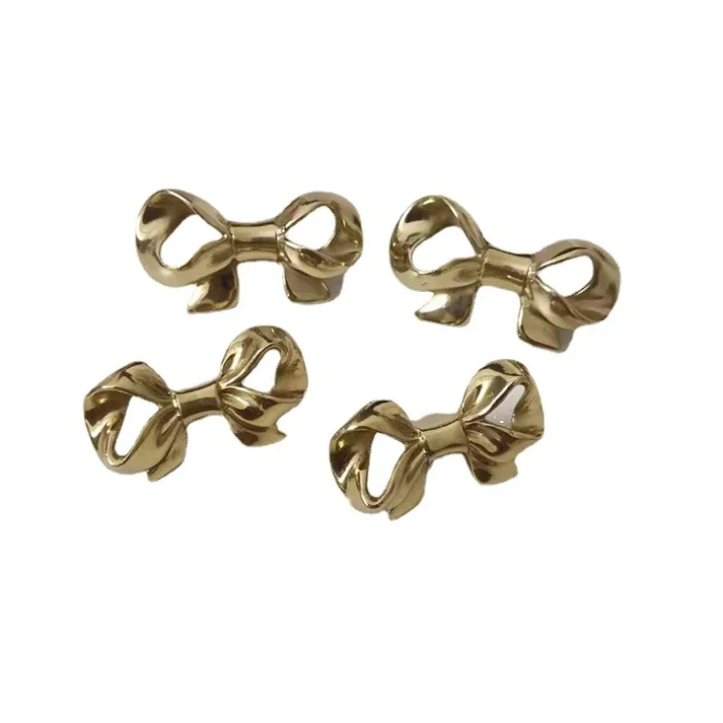 Light Luxury Bow Knobs Brass Furniture Bowknot Handles and Knobs for Kitchen Cabinet Handle Drawer Pulls Home Decor Hardware
Light Luxury Bow Knobs Brass Furniture Bowknot Handles and Knobs for Kitchen Cabinet Handle Drawer Pulls Home Decor Hardware