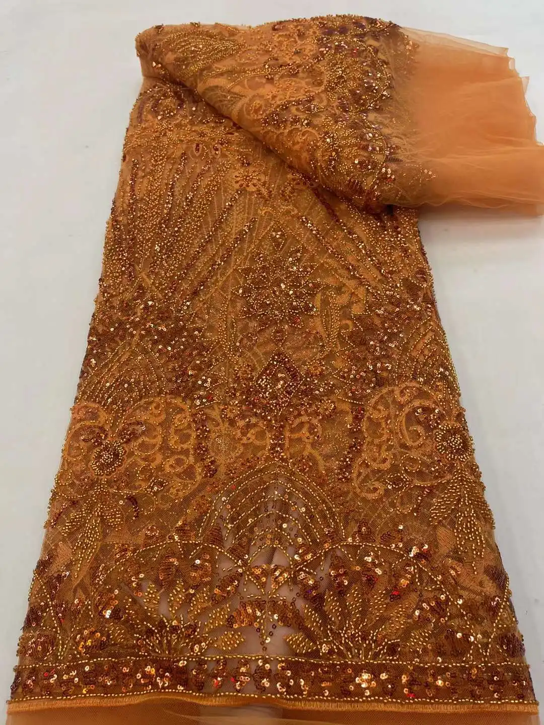Beaded African Lace Fabric 2022 High Quality 5Yards Lace Sequins Embroidery French Wedding Mesh Net Fabric For Party r-0375
Beaded African Lace Fabric 2022 High Quality 5Yards Lace Sequins Embroidery French Wedding Mesh Net Fabric For Party r-0375