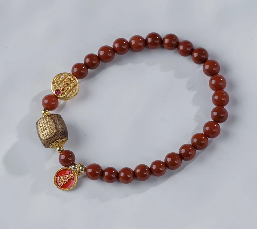 0.6 South Red Matching: "Agarwood Patch Five Stripes, Silver Plated Five Gods of Wealth Fashion Good Luck and Energy Refreshing
0.6 South Red Matching: "Agarwood Patch Five Stripes, Silver Plated Five Gods of Wealth Fashion Good Luck and Energy Refreshing