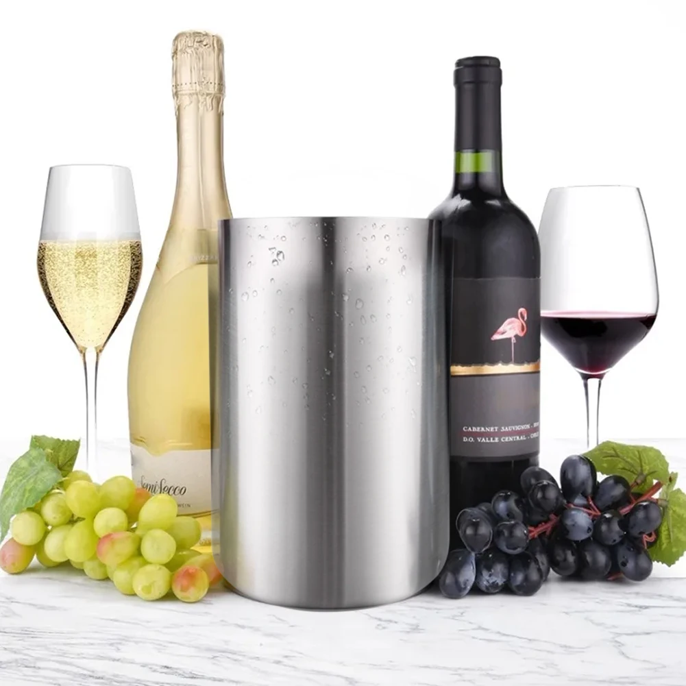 NEW Thickened stainless steel circular ice bucket with anti slip design, 1.6L large beverage refrigerated beer bottle cooler
NEW Thickened stainless steel circular ice bucket with anti slip design, 1.6L large beverage refrigerated beer bottle cooler
